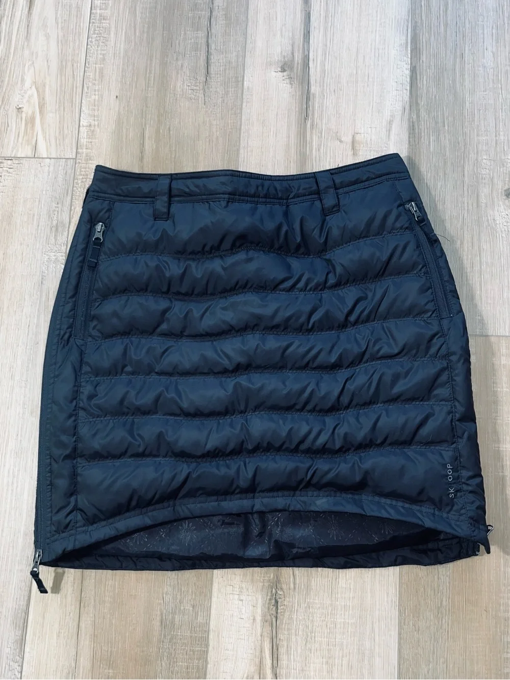 Skhoop Women’s Quilted Duck Down Insulated Skirt Size Large